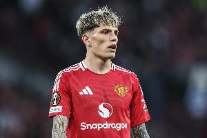 曼晚：多家俱乐部都在关注加纳乔，但都还没有开出正式报价