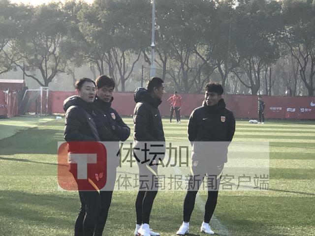 电竞比分网-孙继海向国足报到 泰山海港球员归队加入分组开练